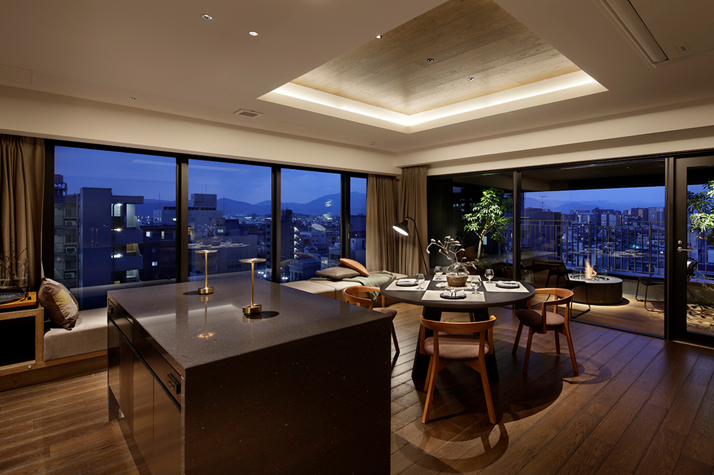 PREMIUM SUITE with Terrace